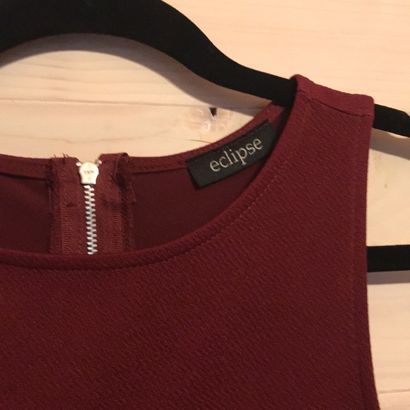 Dress - Picture 2 of 4